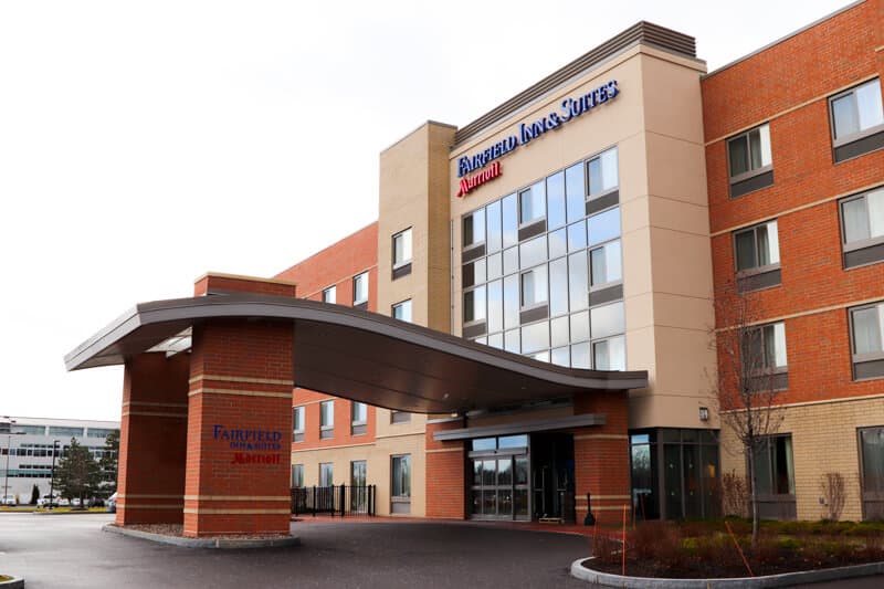 Fairfield Inn & Suites